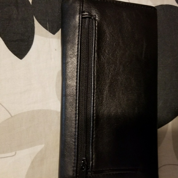 Wallet - Picture 2 of 3